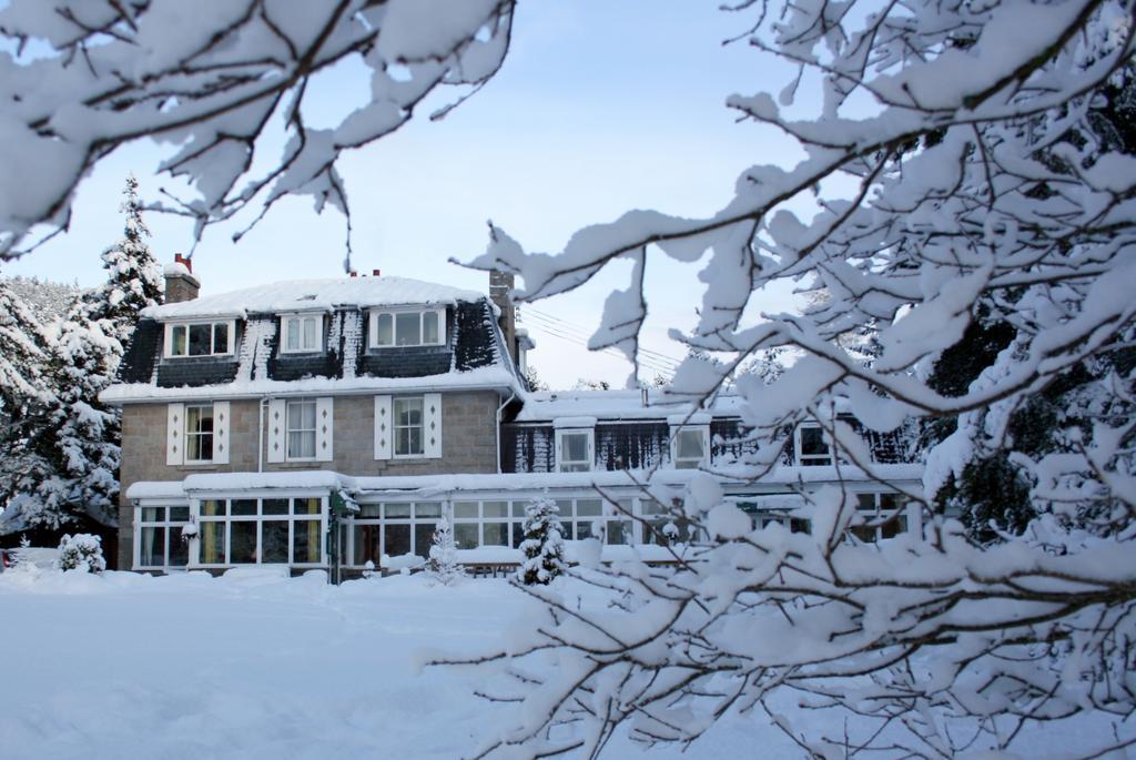 Glen Lui Hotel Ballater Exterior photo