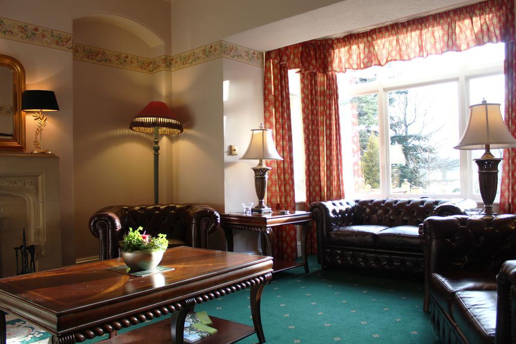 Glen Lui Hotel Ballater Exterior photo