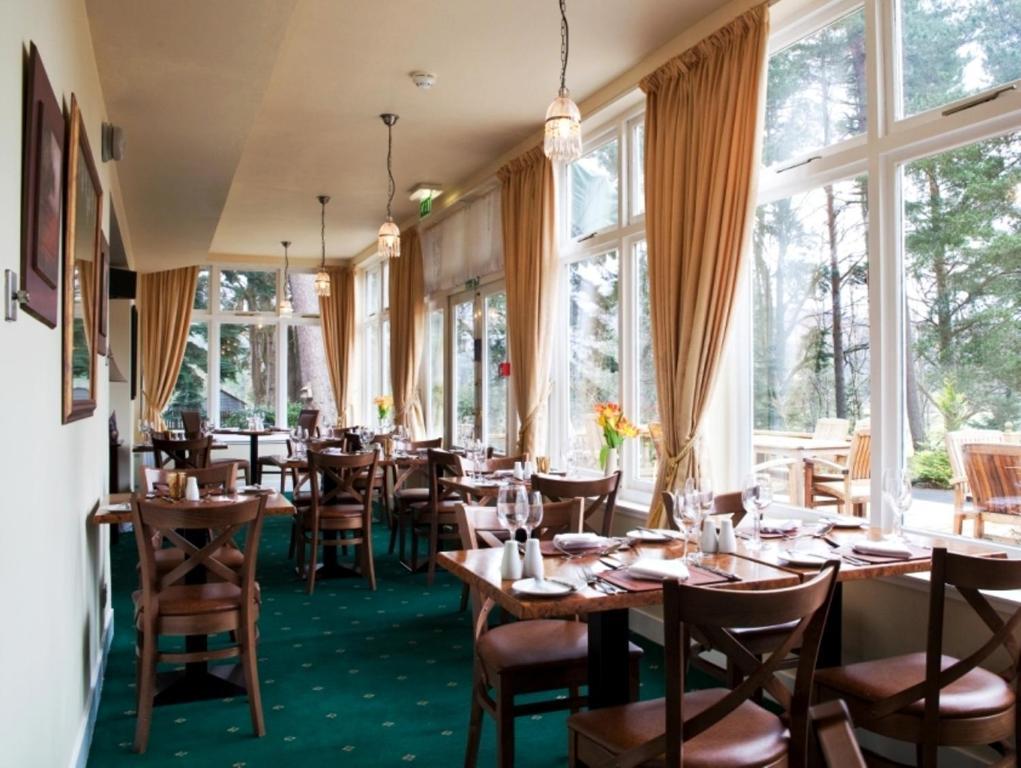 Glen Lui Hotel Ballater Exterior photo